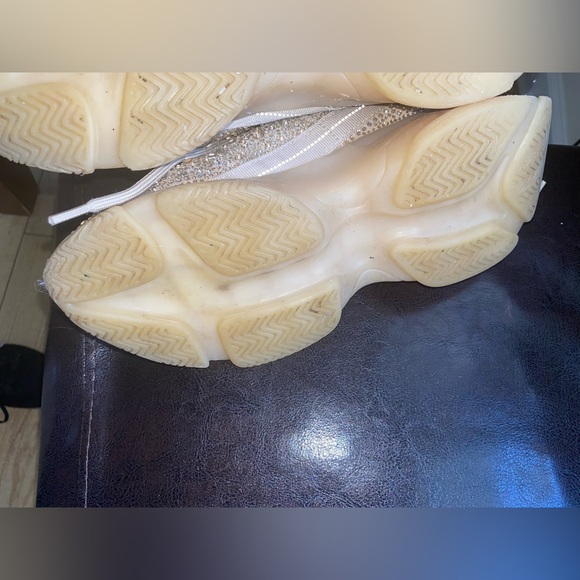 Steve Madden sneakers - Picture 3 of 3